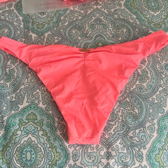 Beach Bunny Tribal Theory top & bottom XL - Picture 5 of 5